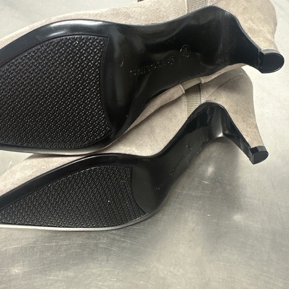 BANDOLINO Womens 6 Beige Short Boot Bari Pointy Toe Kitten‎ Heel Suede Booties - Picture 4 of 10